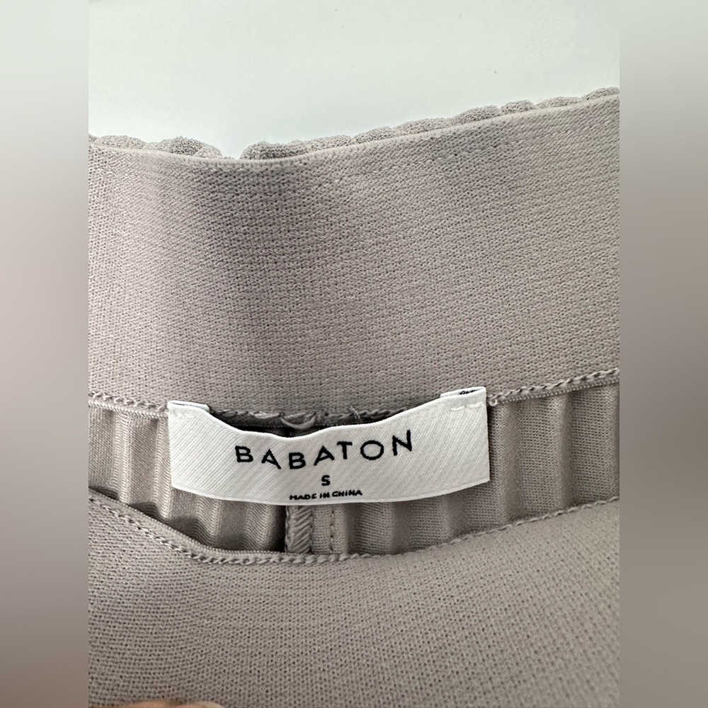 Aritzia Babaton Skilled Pant (Ashen Grey) - Picture 5 of 7